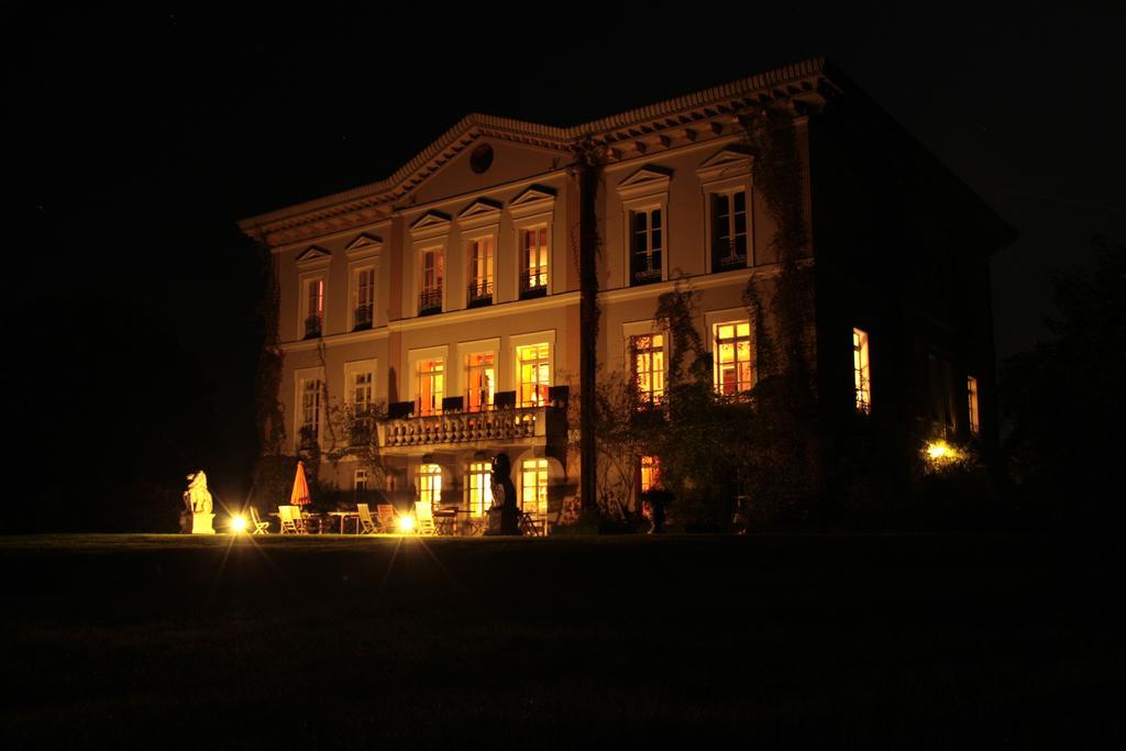 Sixt-sur-Aff Chateau De Bezyl מראה חיצוני תמונה